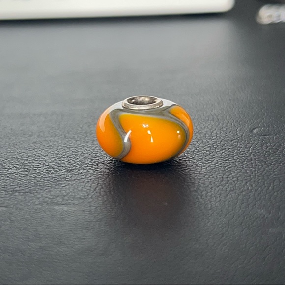 Trollbeads Retired Orange Armadillo- 61307 - Picture 5 of 7